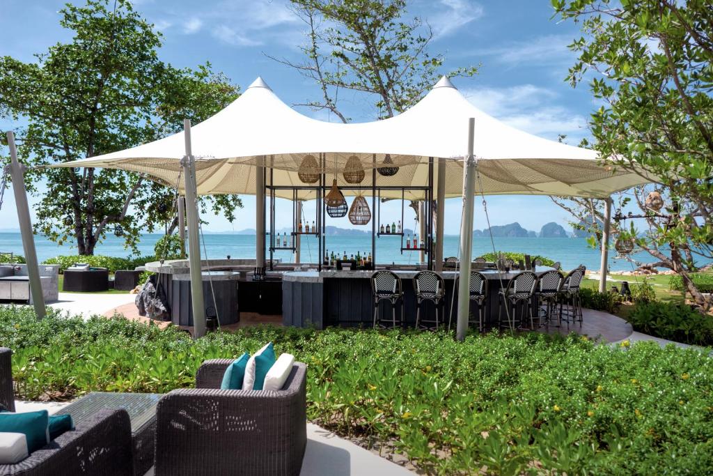 בניאן טרי קראבי (Banyan Tree Krabi)