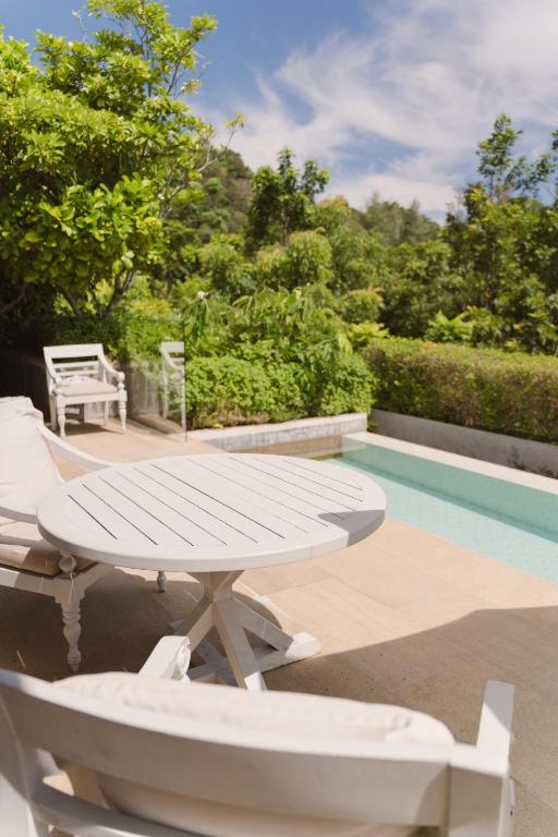 רוזווד פוקט (Rosewood Phuket)