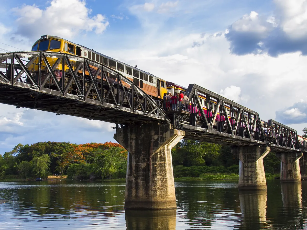 גשר נהר הקאווי (Bridge over the River Kwai)