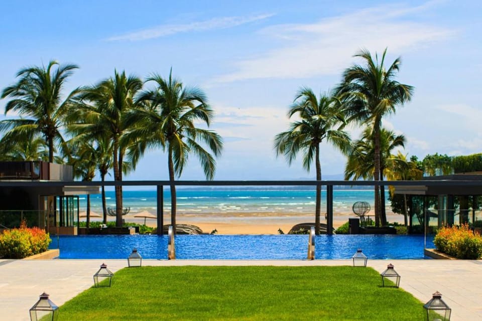 פוקט מריוט ריזורט אנד ספא, נאי יאנג ביץ' (Phuket Marriott Resort and Spa, Nai Yang Beach)