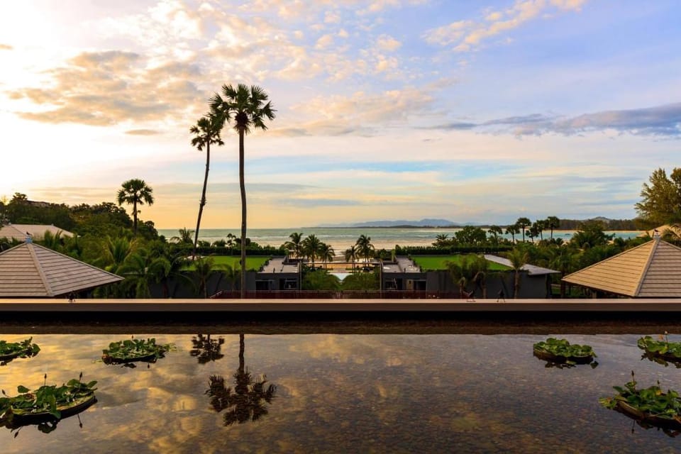 פוקט מריוט ריזורט אנד ספא, נאי יאנג ביץ' (Phuket Marriott Resort and Spa, Nai Yang Beach)