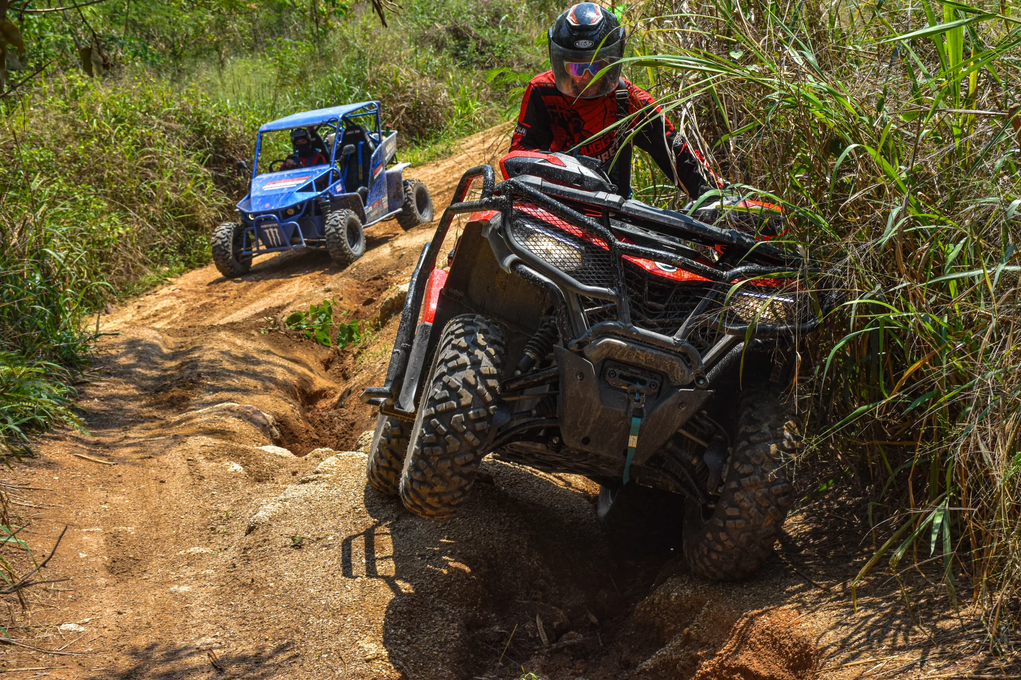 Pattaya Dirt Bike & Enduro Tour – טיולי אופנועי שטח בפטאיה