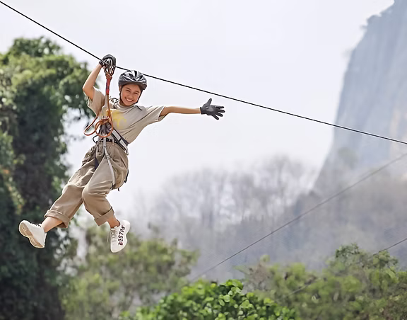 Pattaya Zipline Adventure – אומגות (זיפליין) בפטאיה