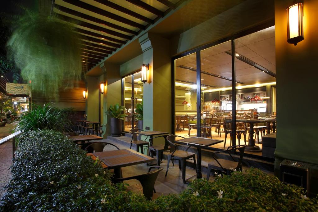 צ'ילאקס הריטג' קאוסאן - (Chillax Heritage Hotel Khaosan)