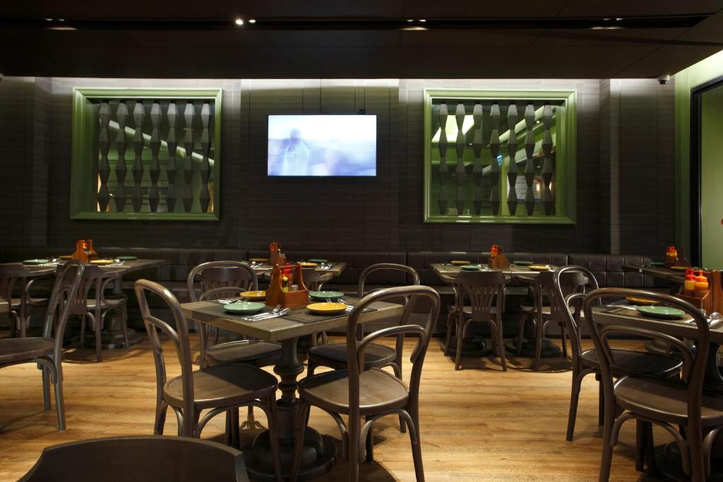 צ'ילאקס הריטג' קאוסאן - (Chillax Heritage Hotel Khaosan)