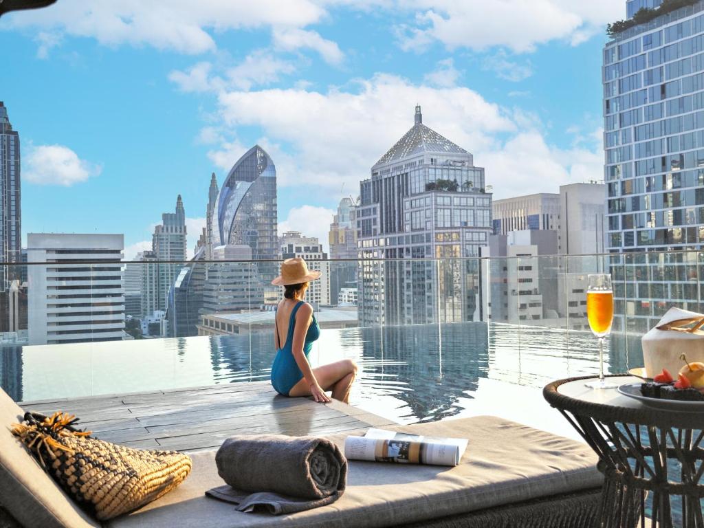 מלון סינדהורן מידטאון - (Sindhorn Midtown Hotel)
