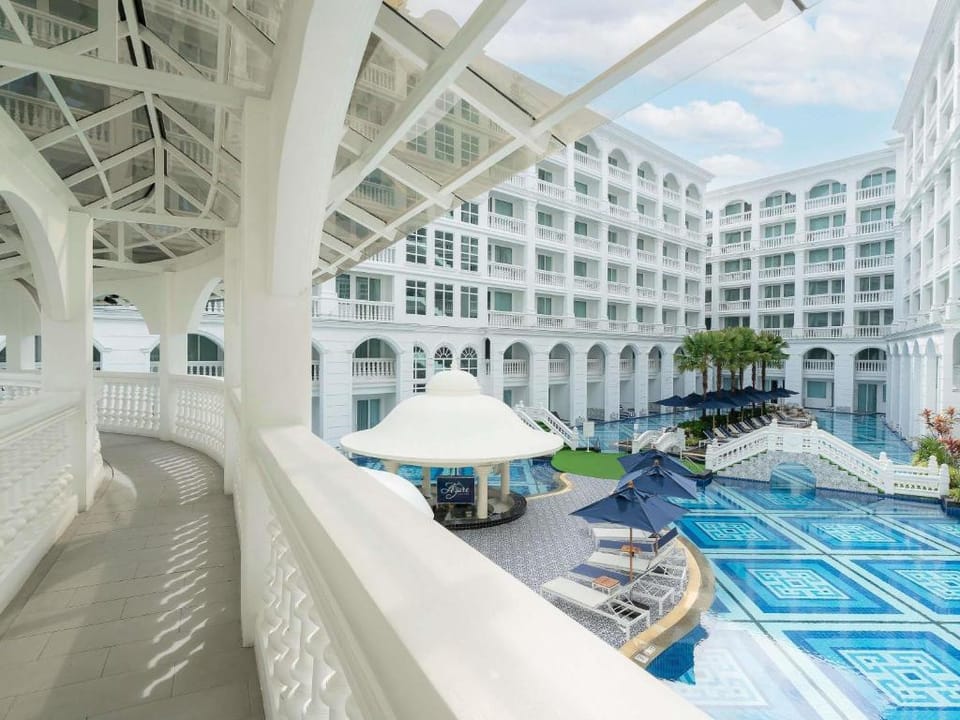 מובנפיק מית' פטונג פוקט - (Movenpick Myth Patong Phuket)