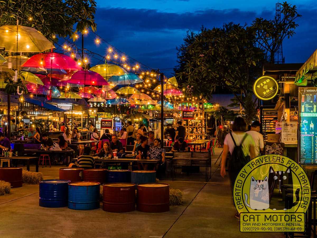 שוק הלילה של צ’יאנג מאי (Chiang Mai Night Bazaar)